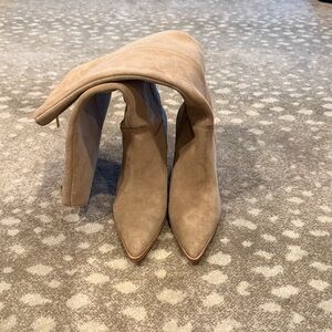 Vince Camuto Women's Tan Knee-High Boots Size 9.5 WIDE CALF NEW